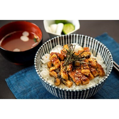 国産江戸前の味・小どんぶり3人前 きざみうなぎ1人前