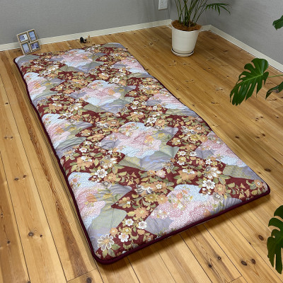 日本製固綿入りボリューム敷布団(シングル/和花柄エンジ)