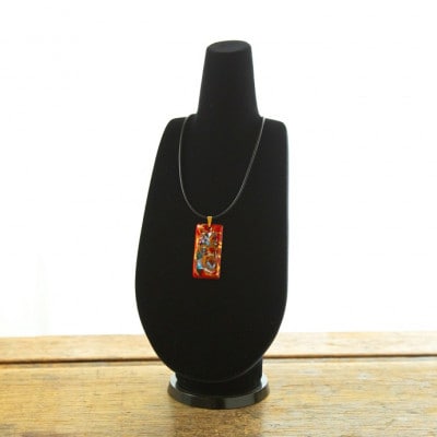 【七宝工芸家　中島たか子】七宝焼　レッド角ペンダント