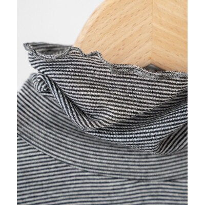 【洗える/とろける肌触り/草木染め】カシミヤシルク ボーダータートルネック　キナリブラック
