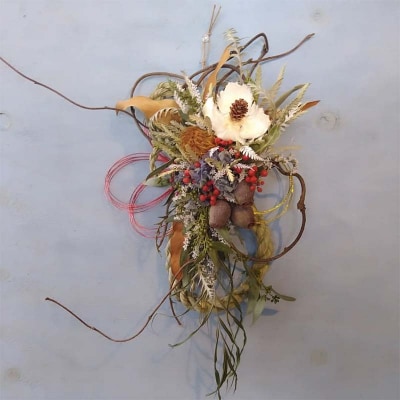 ドライフラワーのお正月しめ縄飾り【稲藁素材】〈2Wayタイプ〉注連縄 標縄 F4B-0728