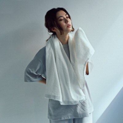 コットンとポリ乳酸が織りなす高吸水・抗菌・消臭タオルBio Towel(バスタオル)