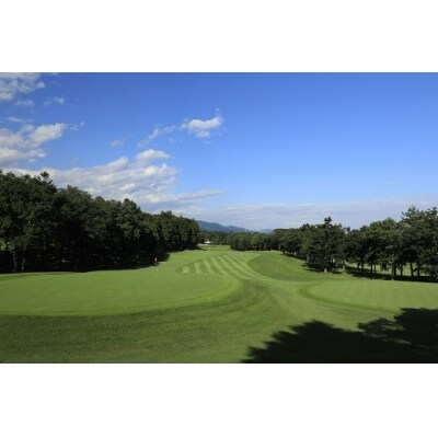 東富士カントリークラブ　ゴルフプレー利用券　1枚