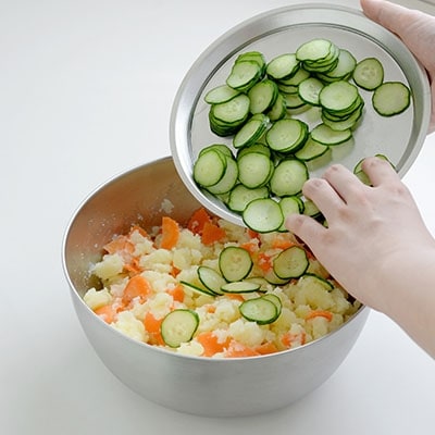 キズが目立ちにくい ステンレスボウル&プレートセット 18cm【010P090】