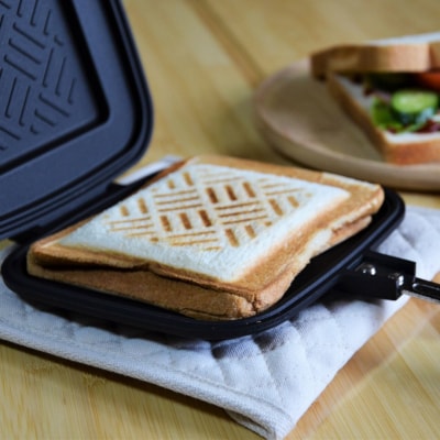 [KAKURI] ホットサンドクッカー カバー付(生成) ホットサンドメーカー【024S008】