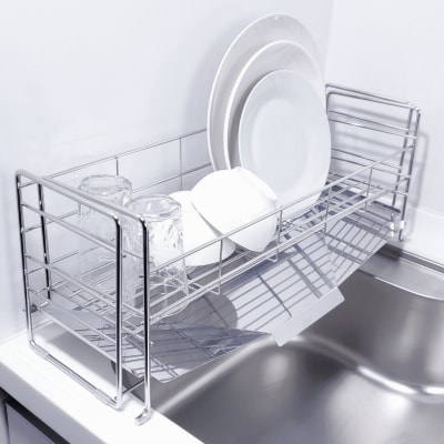 [燕三条水切り直販店]スライド水切りラック1段タイプ 水切りかご 流れるトレー付き【027S015】