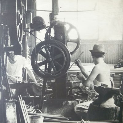 [金次郎] ペティナイフ(両刃) 刃渡り135mm 左利き対応 燕三条  贈答【097S006】