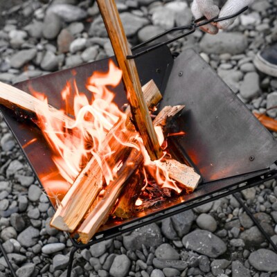 96【KURO】黒染め焚火台 焚き火台 キャンプ用品 アウトドア用品 【081S017】