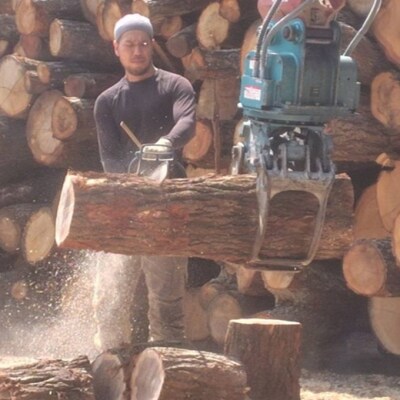 キャンプの焚火、ストーブ・暖炉用におすすめの乾燥 薪 18～20kg[NO5765-0714]