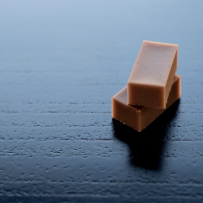 【名店の和菓子セット】津和野名物源氏巻とこいの里、むしどら抹茶を含む和菓子セット
