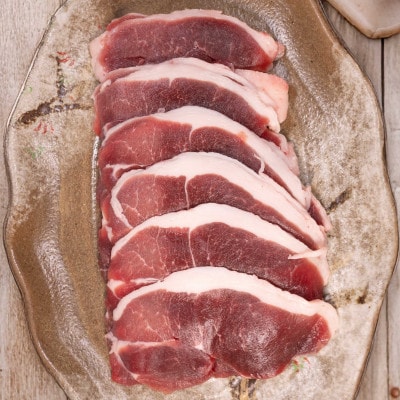 【人気のジビエ・脂身少なめ】イノシシ肉スライス モモ肉 1kg(250g×4パック)