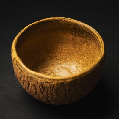 【作家もの】陶土の亀裂が織り成す「裂華紋」が魅力の抹茶碗 A
