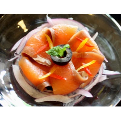 北海道 知床産 サーモンスライス(香草〆) 70g×4パック　化学調味料不使用