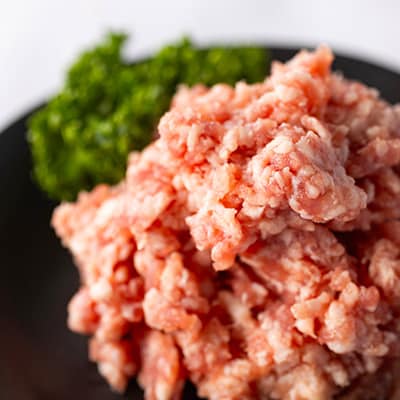 北海道知床斜里産豚肉 ひき肉 計1.8㎏ 小分け 200g×9袋 -匠の豚- サチク麦王