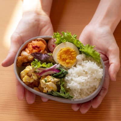 知床トコさん ランチボックス(Sサイズ)・箸 セット 【カーキ】