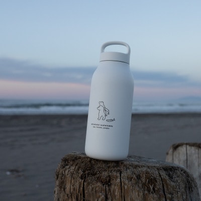 知床トコさん ウォーター タンブラー ホワイト 550ml×1本 蓋付き 軽量【KINTO】