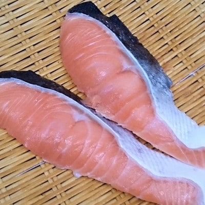 知床の住民が知床の場所で知床の水産品をつくった詰め合わせ  純粋知床産海鮮福箱6品
