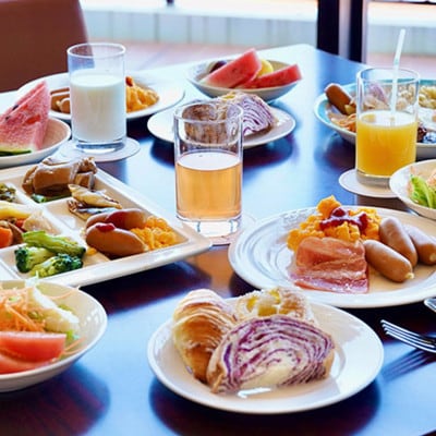 【サザンビーチホテル&リゾート沖縄】デラックスオーシャンビューグランデ　ツイン2名様　1泊朝食付
