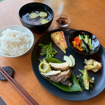 わろうだのペアお食事券