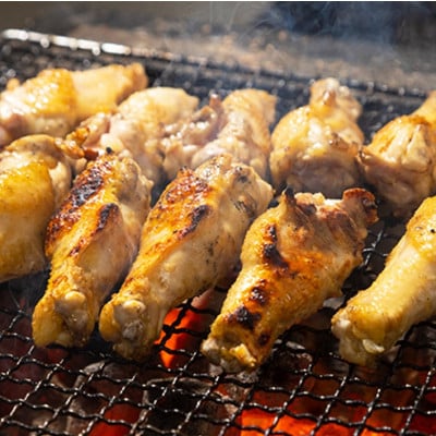 希少な部位を使用!炭火の燻煙香る比内地鶏炭火やきとり「正肉ときんかん・手羽元」4袋