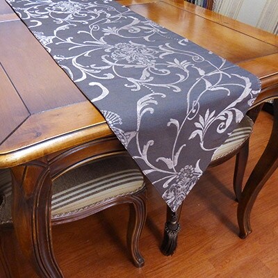 テーブルランナーl 柄 ピアンタ ブラウン インテリア コーディネート シルキーリビング お礼品詳細 ふるさと納税なら さとふる