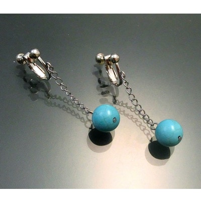 ターコイズブルーのSwingイヤリング　10mmラウンド