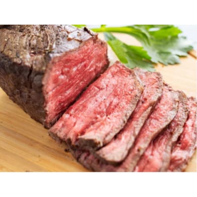 赤身が美味しい★アンガス牛ローストビーフ1.5kg(ソース付き)モモ肉使用
