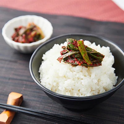 大阪府和泉市産の九条ネギを使用したネギキムチ(200g入×3袋)。道の駅オリジナルキムチです。