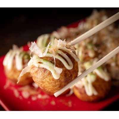 こだわりの定番たこ焼き　2食入り+たこ一オリジナルたこ焼きソース　1本
