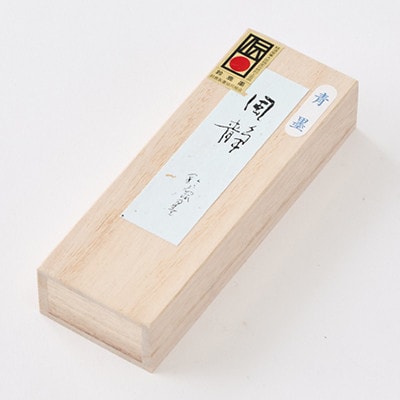 鈴鹿墨　書道用墨　「風静2丁型」