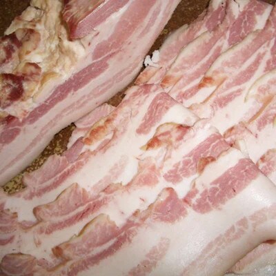 【12月中発送】鈴鹿産さくらポーク　手造りベーコンスライス　厚切り、薄切り各約100gx3