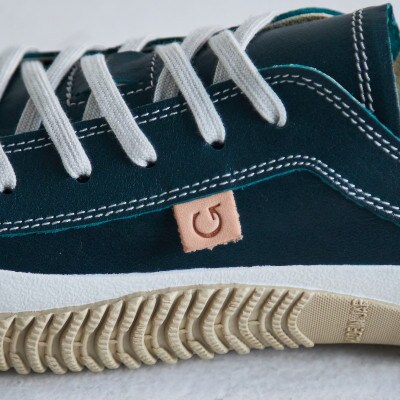 【SPINGLE(スピングル)】 SP-110 Dark Blue LL(27.5cm) 靴