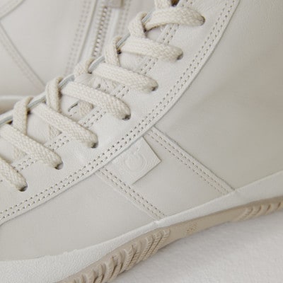 【SPINGLE(スピングル)】 SP-443 Ivory XS(22.5cm) スニーカー 靴