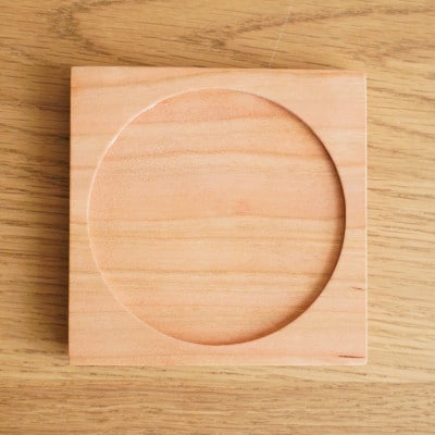 府中市の家具　木製オリジナルコースター　チェリー材