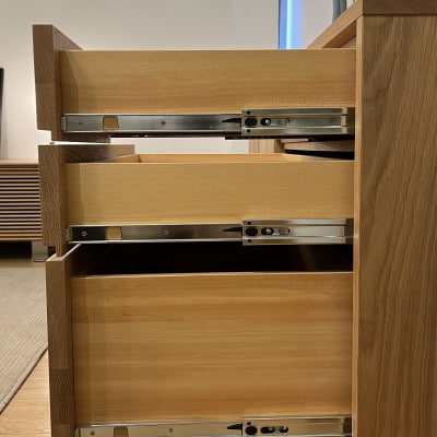 アルティスタダイニングチェスト