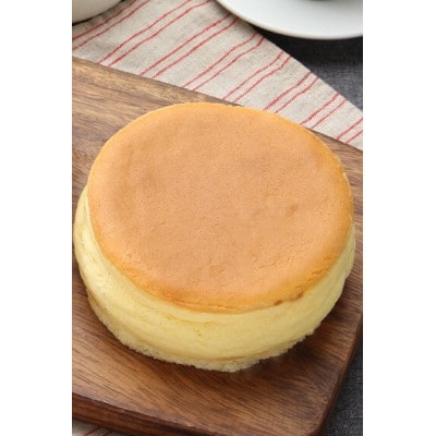 2種のケーキセット(スフレロールケーキ・チーズスフレ)