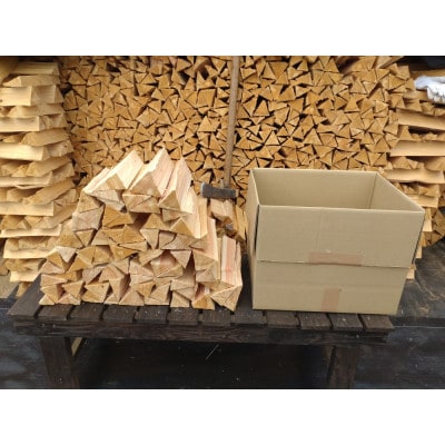 【アウトドア～キャンプ・BBQに!～】薪(針葉樹)約17kg・30cm