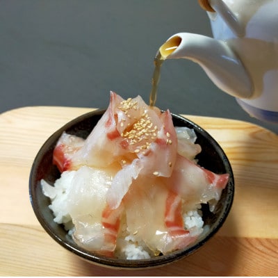真鯛 刺身カット済 伊勢志摩産 熟成鯛 100g 3袋  産地直送 簡単調理でしゃぶしゃぶや海鮮丼