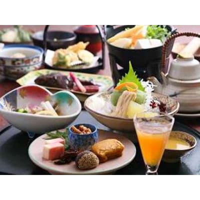 『吉野荘湯川屋』奈良県吉野山　旬の山の会席料理を満喫(5名様昼食券)
