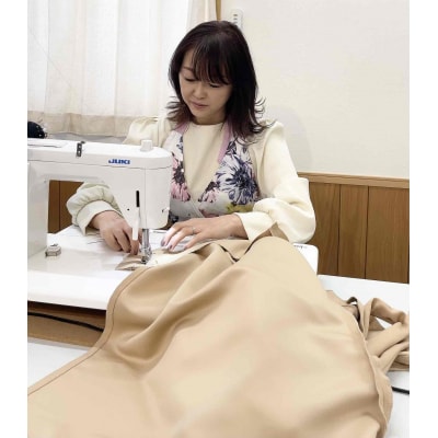 ドットリボンエプロン