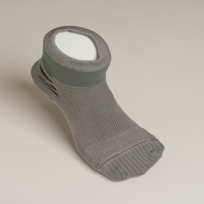 転倒予防くつ下どんどんウォーク2足組　グレー　23～24cm