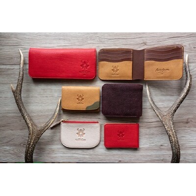 広島ジビエ東広島産天然鹿革　もみじの葉　本革キーホルダー・キーリング【03レッド】