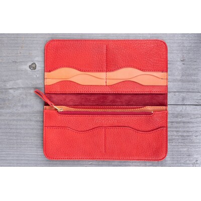 広島ジビエレザー東広島産天然鹿革　軽くて柔らかく手使いやすい本革スタンダード長財布　【03レッド】