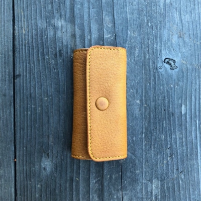 広島ジビエレザー鹿革コンパクトキーケース【02キャメル】