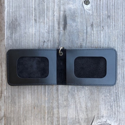 広島ジビエレザー　東広島産天然鹿革二つ折りID/パスケース【01ブラック】