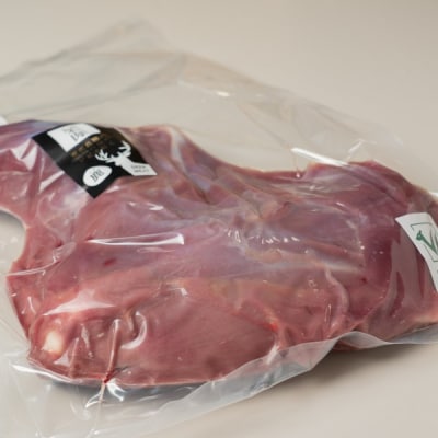 栄肉　スペシャルBBQ骨付き鹿肉