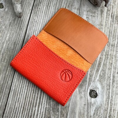 【広島ドラゴンフライズ×ベルズスクエア】コラボ　東広島産鹿革使用　名刺入れ