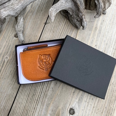 【広島ジビエレザー×広島東洋カープ】東広島産鹿革使用☆ファスナーポーチ☆ヴィンテージキャメル