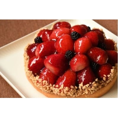 山盛りイチゴタルト