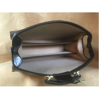 ブライドルレザーダレスバッグ